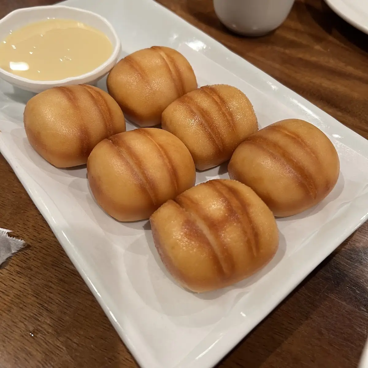 golden fried mini buns 黄金小馒头